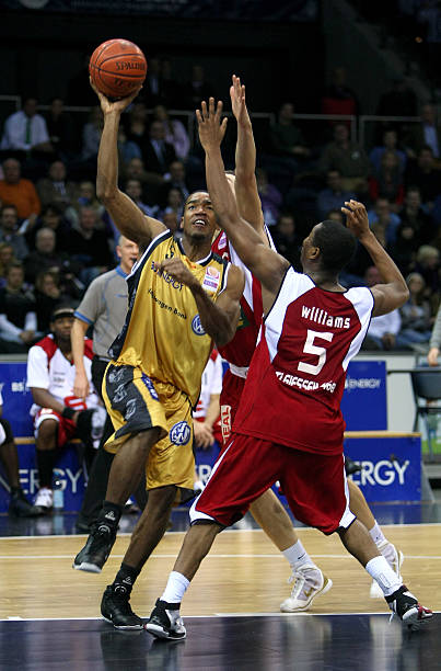 球迷和媒体 球迷和媒体