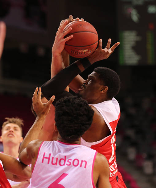 作让队友和 作让队友和